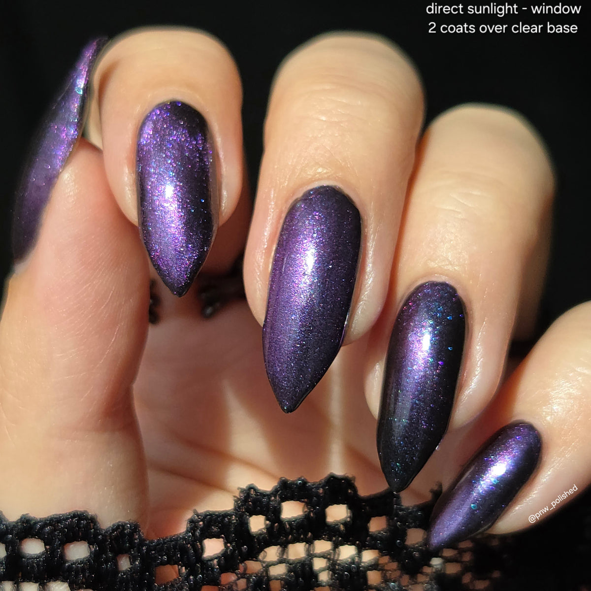 Bone Empress (magnetic)