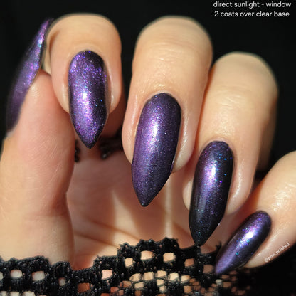 Bone Empress (magnetic)