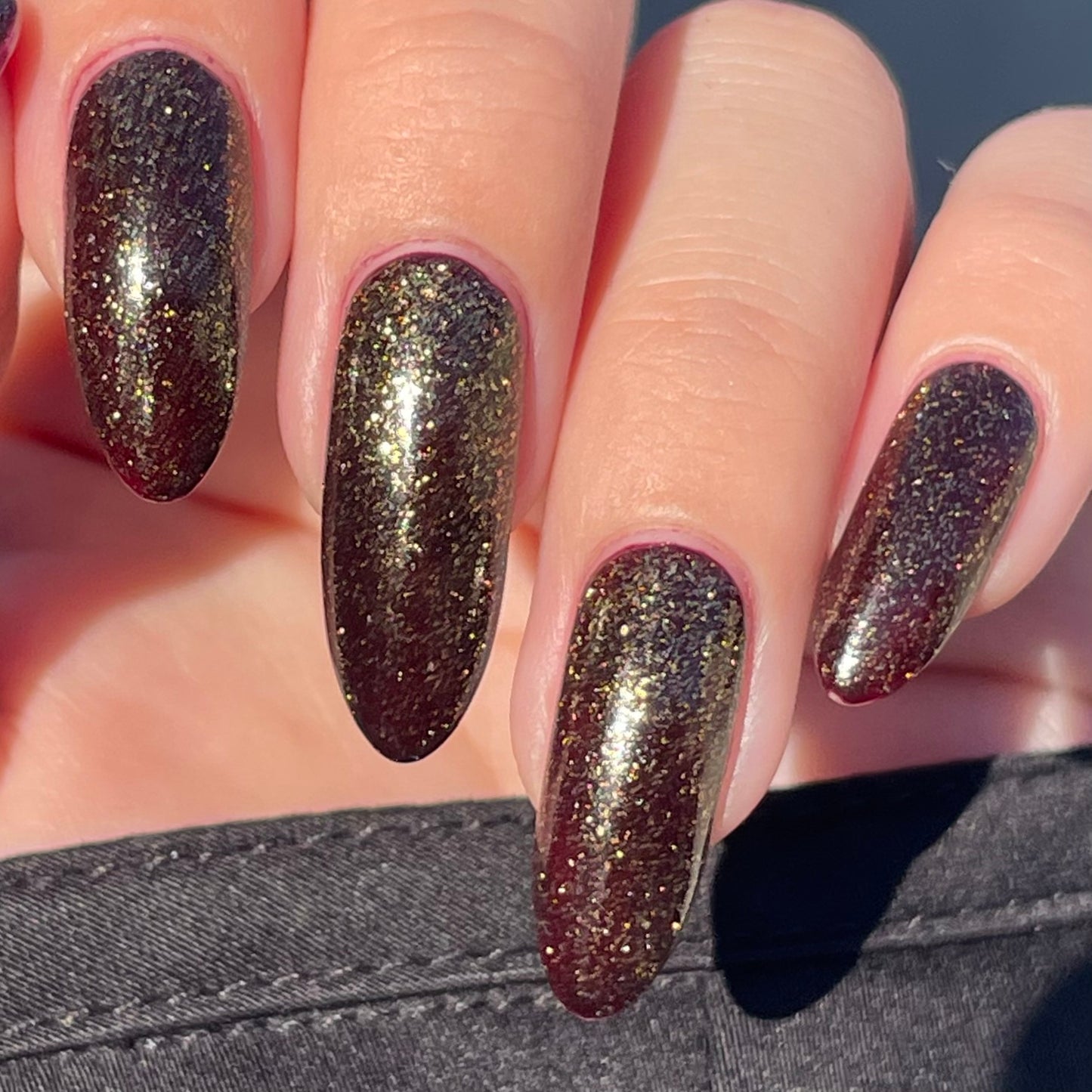 A Gift of Gold (topper)