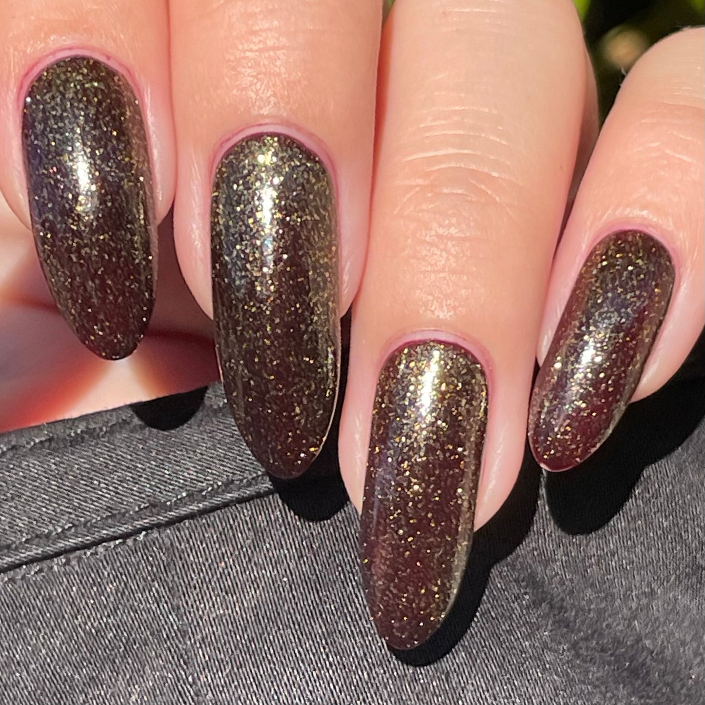 A Gift of Gold (topper)