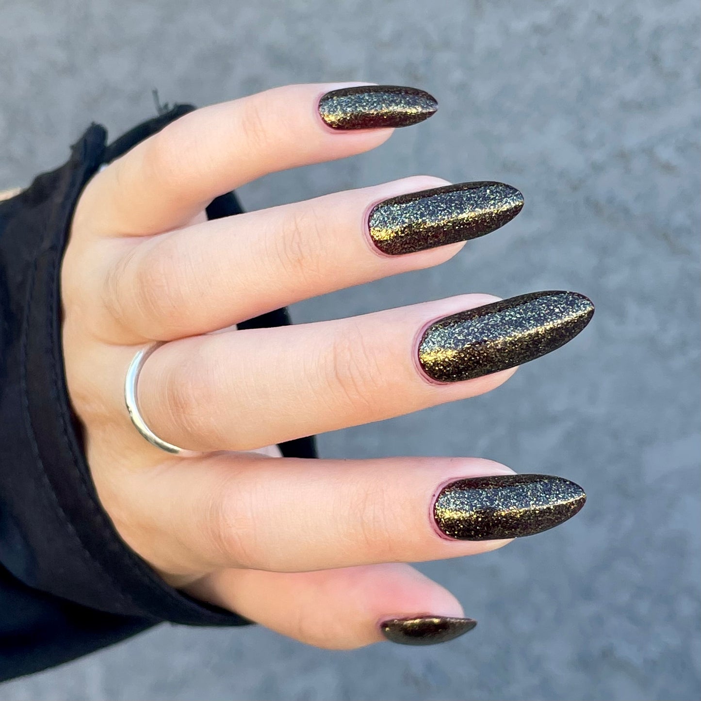 A Gift of Gold (topper)