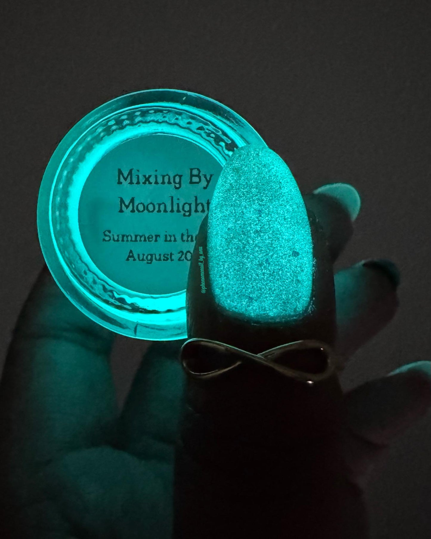 Mixing by Moonlight (glow in the dark)