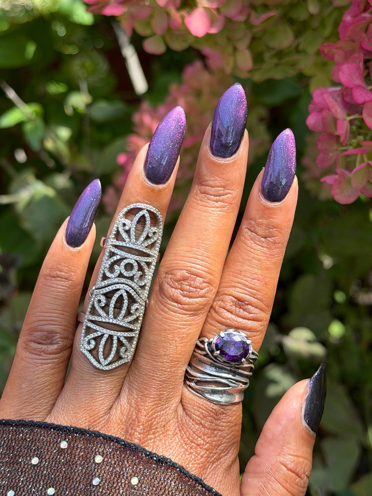 Bone Empress (magnetic)